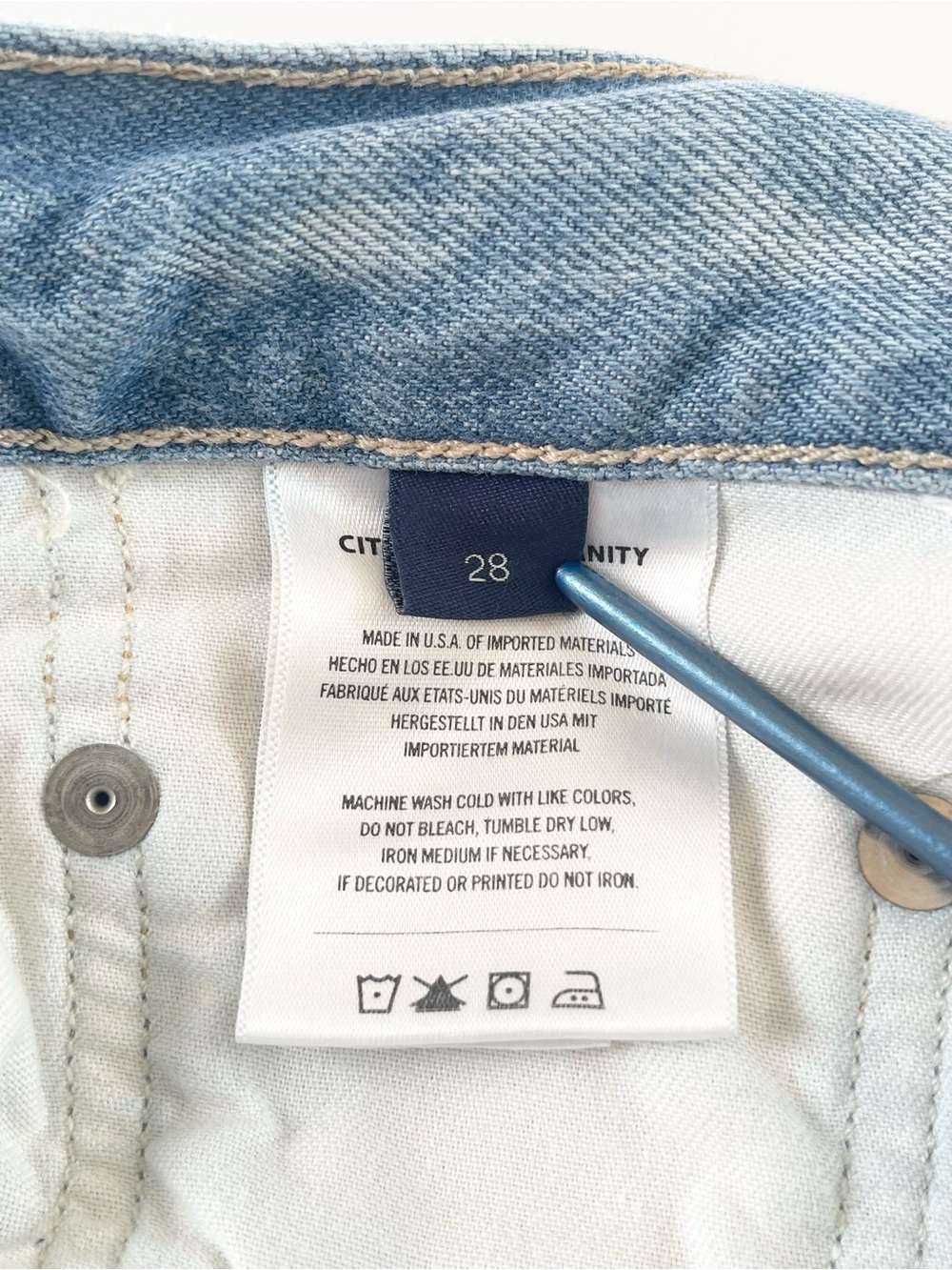 Citizens of Humanity Dahlia Bow Leg Baby Roll Jeans “Ribbon” Wash NWOT Size 28 - Picture 10 of 17